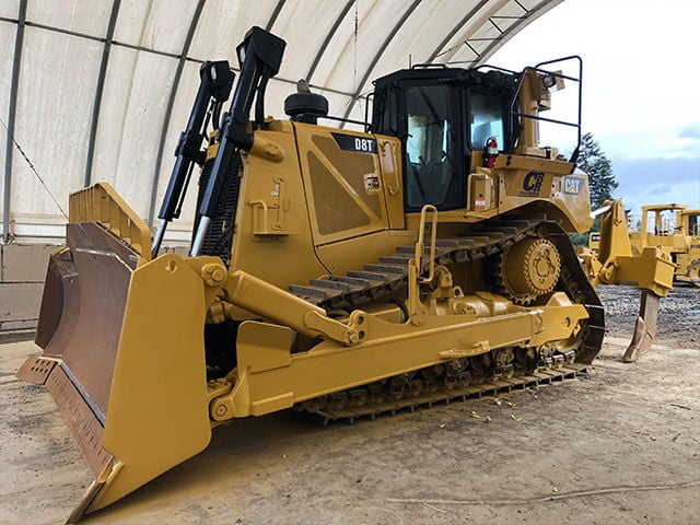 CAT D8T